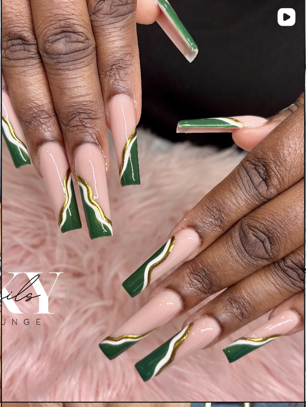 Green and gold tip coffin nails